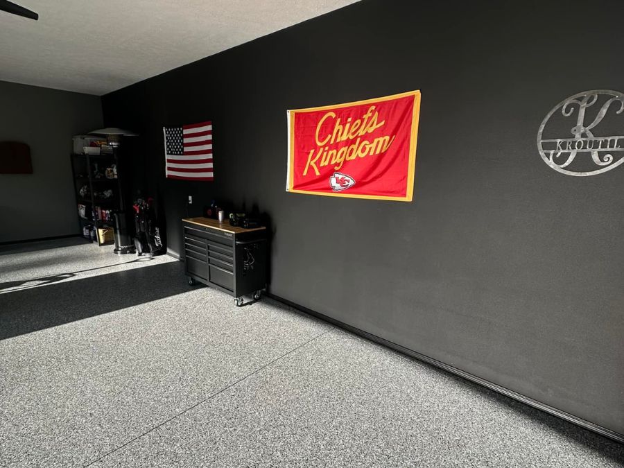 Garage mancave flake epoxy floor coating Mountain Home AR